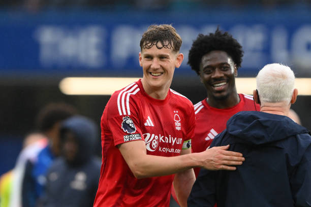 根据数据分 根据数据分